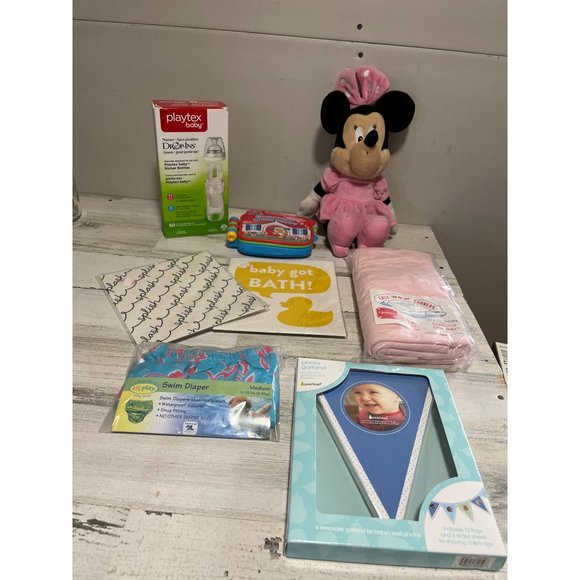 Baby lot items - Picture 1 of 13